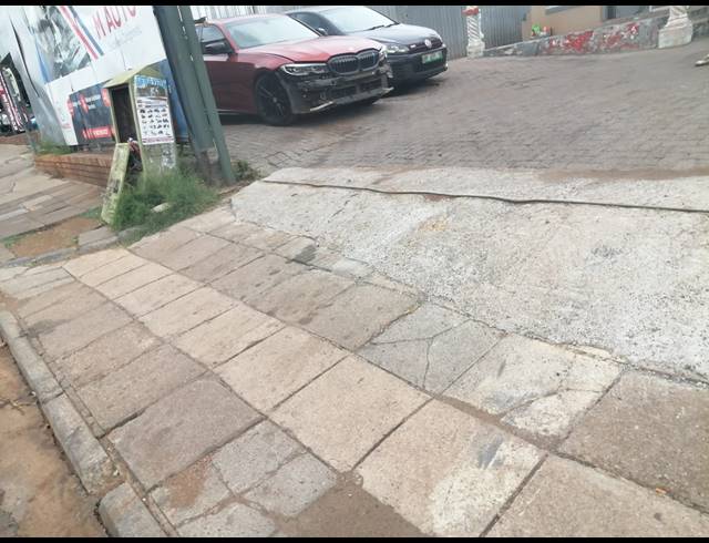 573M² BUSINESS FOR SALE IN RUSTENBURG CENTRAL